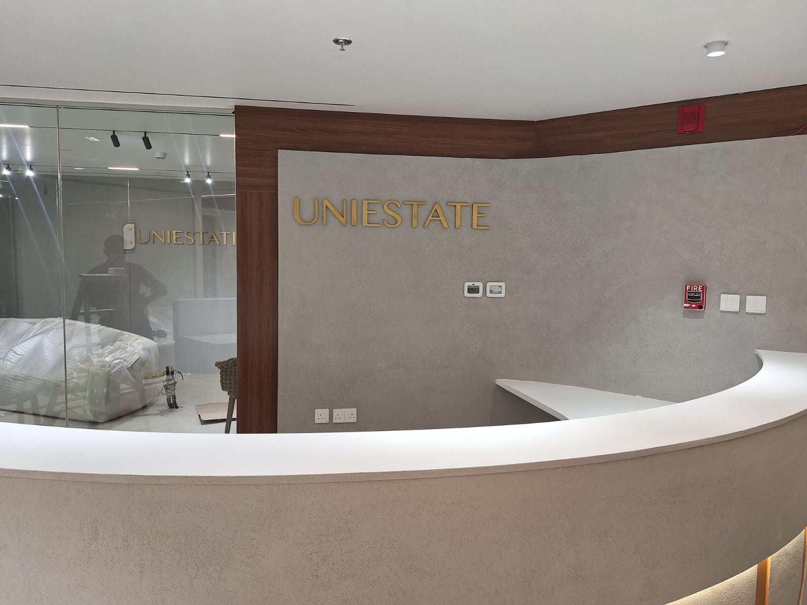 Commercial interior fitout and showroom reception branding by EGS